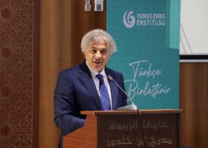 - Zeytune Üniversitesinde düzenlenen panel kapsamında "Yunus Emre Seçkisi" adlı