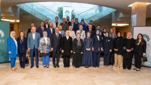 - TÜRGEV Yönetim Kurulu Başkanlığını icra eden Doç. Dr. Fatmanur