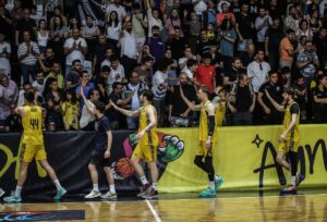 - Mersin Büyükşehir Belediyesi: 79 - Gaziantep Basketbol: 77
