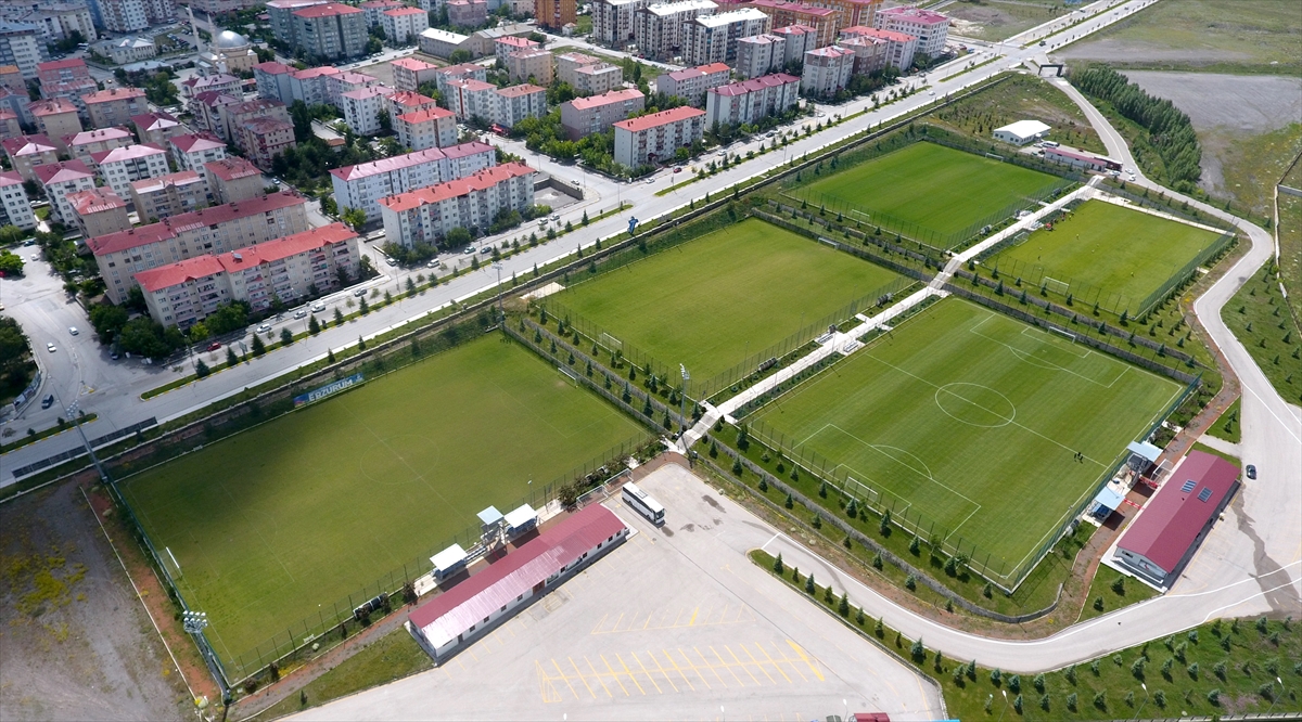 Türkiye'nin en iyi amatör futbolcuları UEFA'nın organizasyonunda Erzurum'da buluşacak