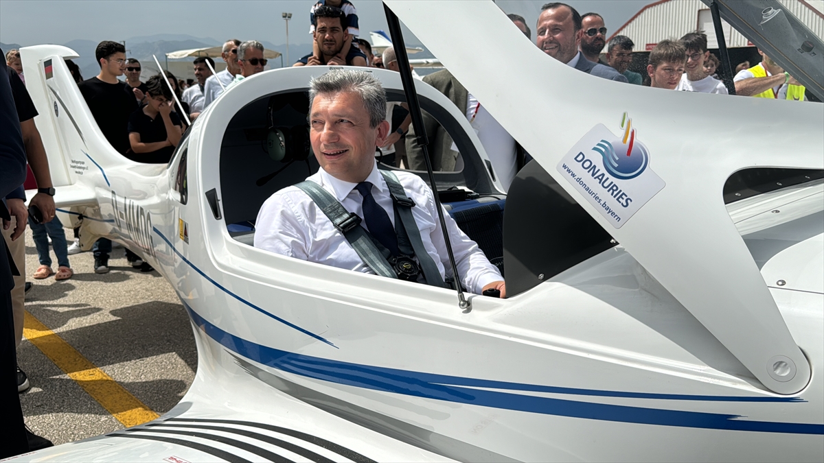 “Uluslararası Antalya Türkiye Fly 2 Troy Festivali” yapıldı