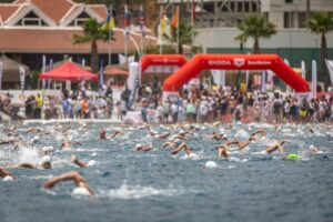 - Organizasyon; 1K, 5K, AquaKids, 4x400 metre bayrak yarışlarıyla son