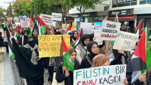 UŞAK (AA) – Uşak'ta, İnsan Hak ve Hürriyetleri (İHH) ve