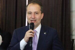 - "Belediyelerde 1989 ve 1994'te verdiğimiz örnek hizmetleri, yeni dönemde