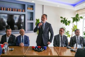 - "Önce 63 belediyemizde adil düzeni ve ahlaklı belediyeciliği hakim