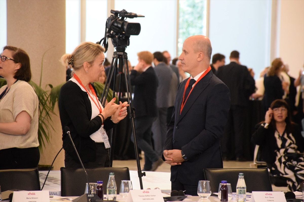 YÖK Başkanı Özvar, Arnavutluk'ta Avrupa Yükseköğretim Alanı Konferansı'na katıldı: