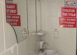 AMASYA (AA) – Amasya’nın Suluova ilçesinde, bir camiden sabunluk çalınması