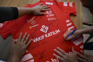 ANKARA (AA) – Avrupa şampiyonluğunu üst üste 3'üncü kez kazanan