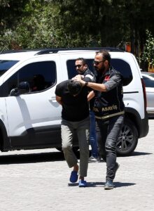 ANTALYA (AA) – Antalya'nın Döşemealtı ilçesinde eski eşi tarafından öldürülen