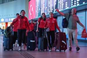 İSTANBUL (AA) – İsveç'te düzenlenen Virtus Avrupa Atletizm Şampiyonası'nda 23