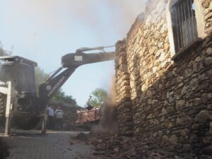 AYDIN (AA) – Aydın'ın Koçarlı ve Bozdoğan ilçelerinde evlerde çıkan