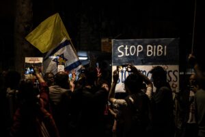 KUDÜS (AA) – İsrailliler, Gazze Şeridi’ndeki İsrailli esirlerin geri getirilmesi