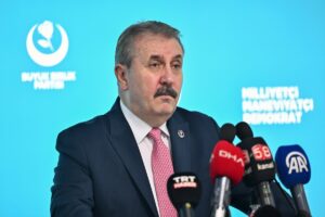 - "Vergi gelirlerindeki en önemli payın gelir vergisi ve kurumlar