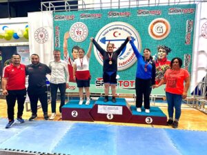 BOLU (AA) – Türkiye Halter Federasyonu faaliyet programında yer alan