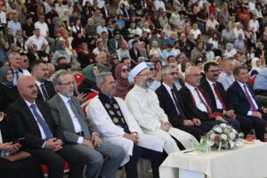 - "Başkanlığımızda il müftülerimiz, ilçe müftülerimiz, vaizlerimiz hepsi ilahiyat fakültesi