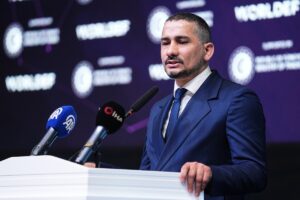 İSTANBUL (AA) – WORLDEF Başkanı Ömer Nart, dünyada 8 trilyon