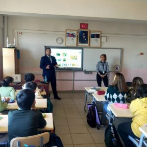 - Özel güvenlik sektörünün öneminin vurgulandığı proje kapsamında, anaokulundan üniversiteye