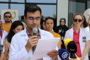 KASTAMONU (AA) – Kastamonu'da doktorlar, Sinop'ta meydana gelen trafik kazasında