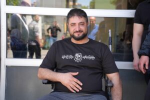 İSTANBUL (AA) – Küçükçekmece'de çöken binanın enkazından yaralı olarak çıkarılan