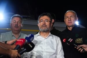 İZMİR (AA) – Tarım ve Orman Bakanı İbrahim Yumaklı, İzmir'in