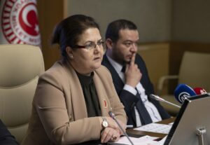 TBMM (AA) – Sağlık Bakan Yardımcısı Tolga Tolunay, cezaevlerinden hastaneye