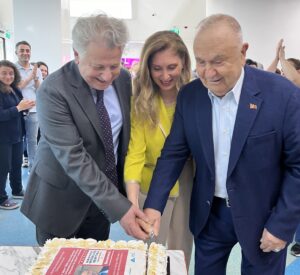 İSTANBUL (AA) – Yeditepe Üniversitesi Hastaneleri Beyin Cerrahisi Bölümü, ABD