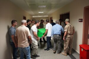 ADIYAMAN (AA) – Adıyaman'da bir kişi silahla vurulmuş halde ölü