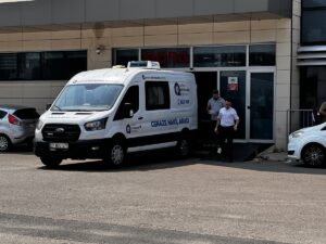 ANTALYA (AA) – Antalya'nın Finike ilçesinde yüzmek için denize giren