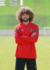 - "Son şampiyona karşı deplasmanda oynamak kolay değil. Ancak biz