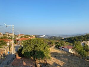 ÇANAKKALE (AA) – Çanakkale'nin Ayvacık ilçesinde ormanlık alanda başlayan yangına