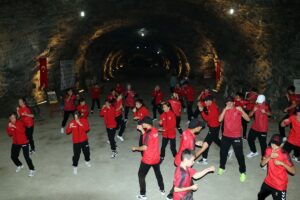 ÇANKIRI (AA) – Üst Minik Erkekler ve Kadınlar Boks Milli