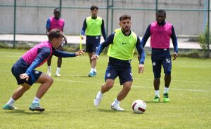 ERZURUM (AA) – Trendyol Süper Lig ekiplerinden Çaykur Rizespor, Erzurum'da