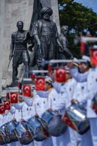 İSTANBUL (AA) – İstanbul Valisi Davut Gül, "Özellikle Cumhurbaşkanımızın vizyonuyla