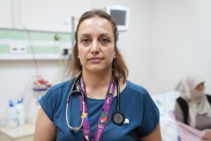 ERZURUM (AA) – Erzurum'da doğadan toplanan mantardan zehirlenen 12 kişi,