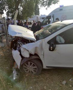 GAZİANTEP (AA) – Gaziantep'in Nurdağı ilçesinde iki otomobilin çarpıştığı kazada