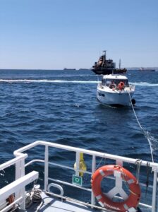 - Teknede 3 kişinin boğulma tehlikesi geçirdiği belirtildi