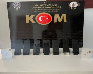MALATYA (AA) – Malatya'da düzenlenen kaçakçılık operasyonunda 3 şüpheli gözaltına