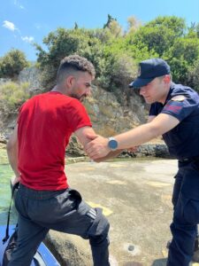 MUĞLA (AA) – Muğla'nın Datça ilçesinde karadan ulaşımın olmadığı bölgede