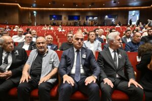 İSTANBUL (AA) – Vefat eden usta tiyatrocu ve sunucu Kenan