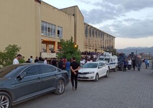 HAKKARİ (AA) – Hakkari'nin Yüksekova ilçesinde gece uğradığı silahlı saldırıda