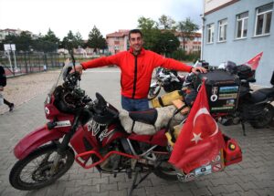 KASTAMONU (AA) – ÖZGÜR ALANTOR – Şilili motosikletçi Luis La