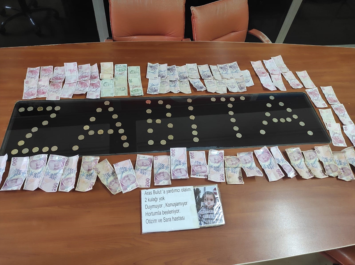 Sivas'ta yakalanan dilencinin koltuk değneğinden 7 bin lira çıktı