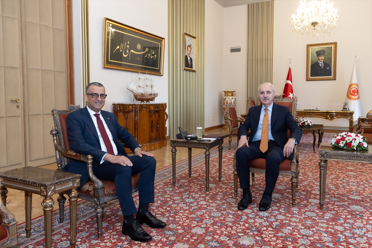 TBMM Başkanı Kurtulmuş, Tunus'un Ankara Büyükelçisi Ahmed Ben Sghaier'i kabul etti