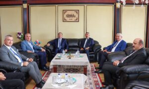 RİZE (AA) – TBMM Başkanvekili Bekir Bozdağ, Rize'de çeşitli ziyaretlerde