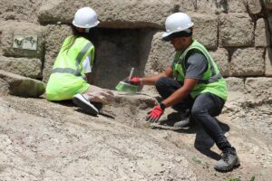 ZONGULDAK (AA) – GÖKHAN YILMAZ – Zonguldak'taki Tios Antik Kenti'nde