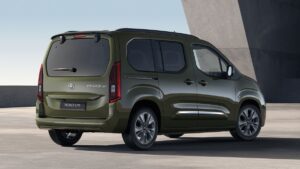 - Toyota'nın yenilenen modeli Proace City, lansmana özel 1 milyon