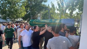 BURSA (AA) – Niğde'nin Çamardı ilçesinde Aladağlar'da tırmanış yaparken düşerek