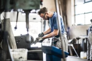 İSTANBUL (AA) – Allianz Trade'in uzman ekonomistlerince hazırlanan Metal Sektörü