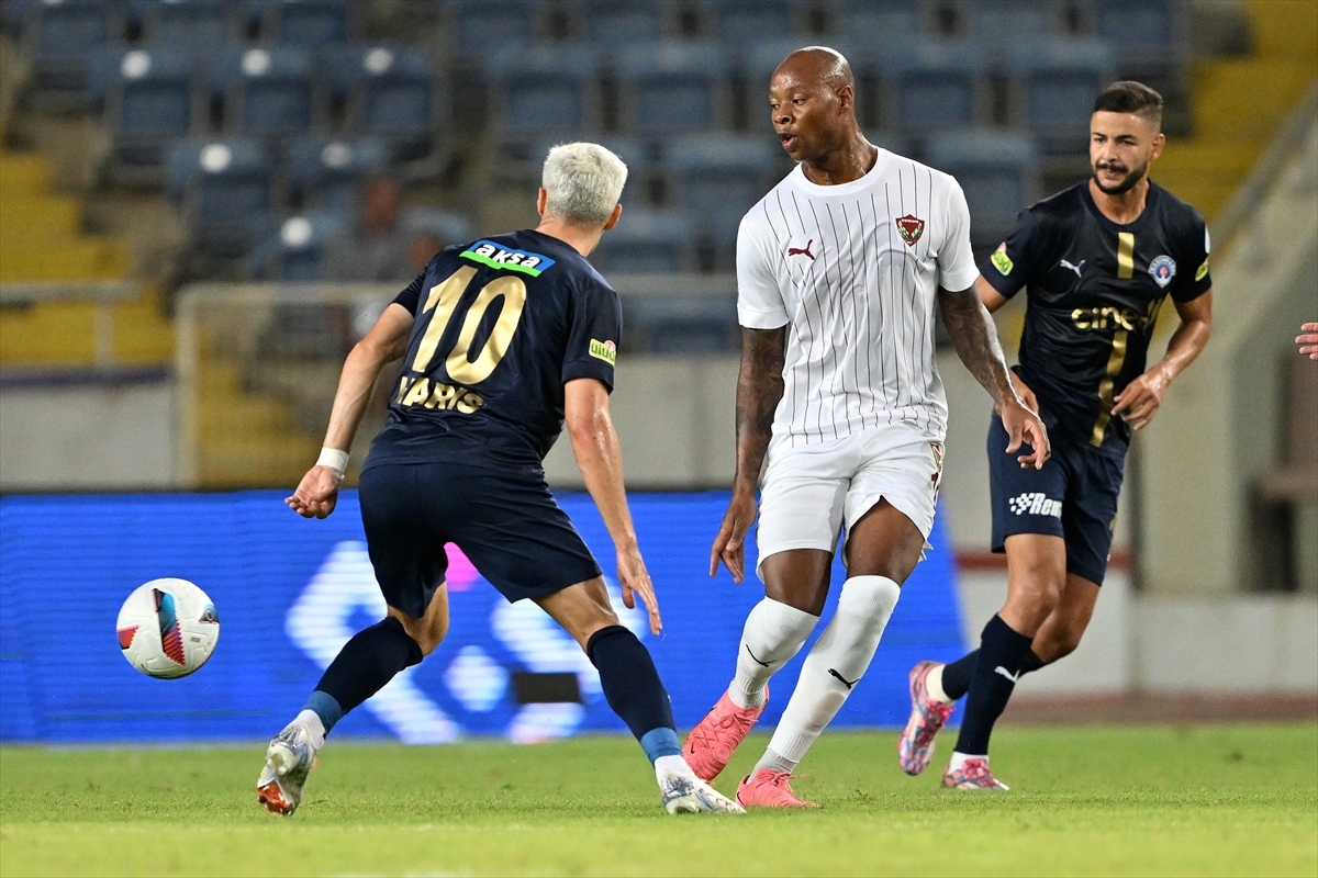 - Atakaş Hatayspor: 1 - Kasımpaşa: 1