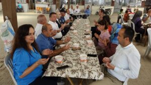 BURDUR (AA) – Burdur'un Karamanlı ilçesinde vatandaşların imece usulüyle yaptığı